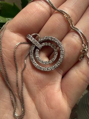 Sterling Silver 925 Sparkling Double Circle Pendant Necklace 17’ chain